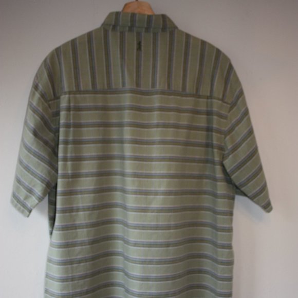 Royal Robbins Short Sleeve Outdoor / Travel Shirt - Picture 2 of 6